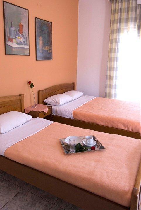 Harisis Apartments Olympiakí Aktí Phòng bức ảnh